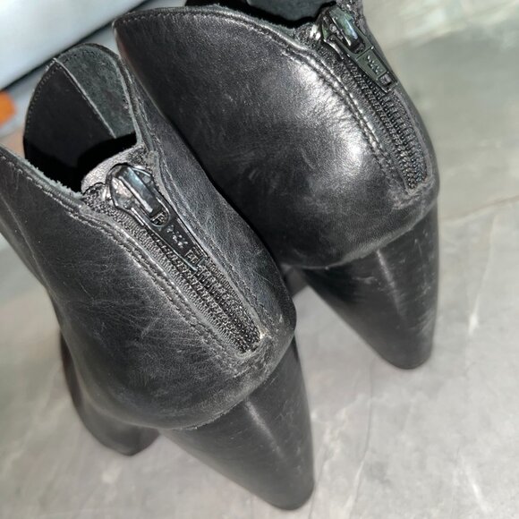 Born Crown Black Genuine Leather Ankle Booties Mid Heel Women's 6.5 - Picture 6 of 9